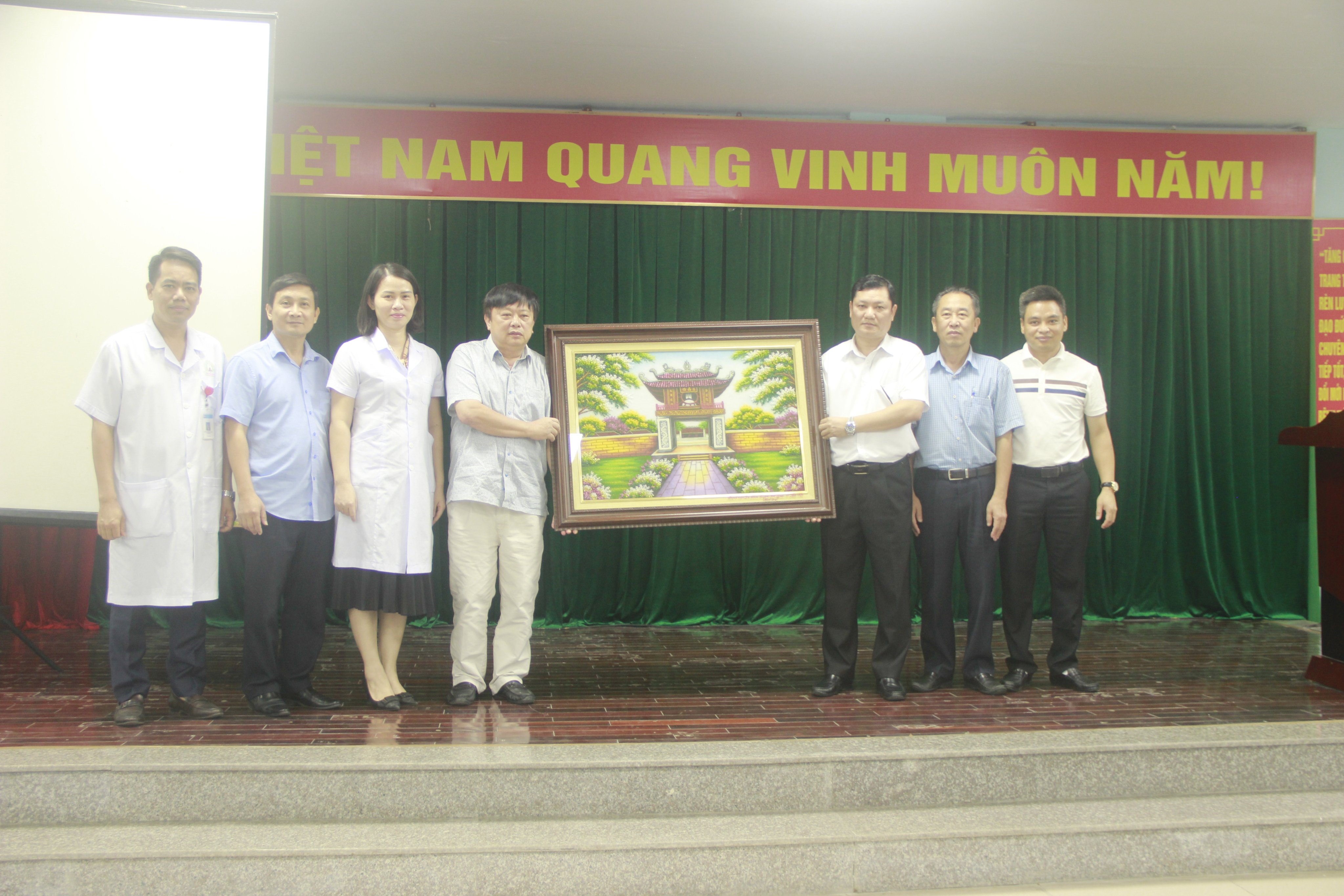 Bệnh viện đa khoa huyện Mê Linh đến thăm quan, học tập, trao đổi kinh nghiệm và hợp tác chuyên môn tại Bệnh viện đa khoa khu vực Phúc Yên tỉnh Vĩnh Phúc